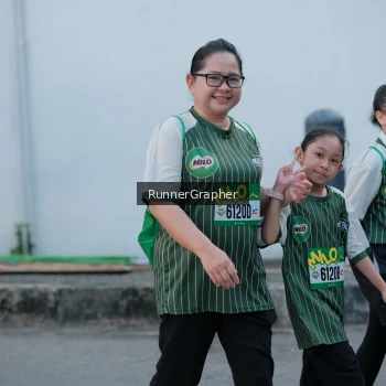 Runner Photo 1435765