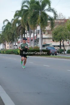 Runner Photo 1435792