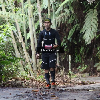 Runner Photo 1435806