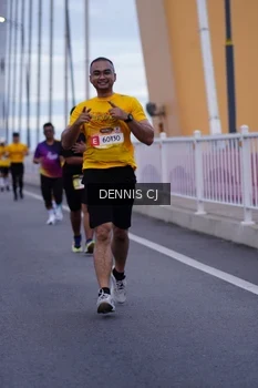Runner Photo 1435845