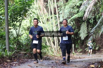 Runner Photo 1435852