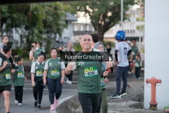 Runner Photo 1435908