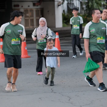 Runner Photo 1435928