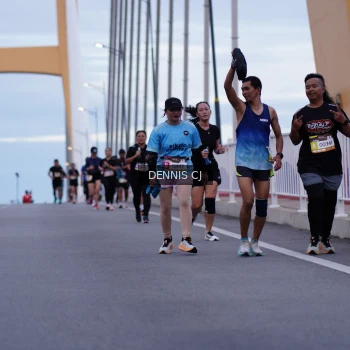 Runner Photo 1436083