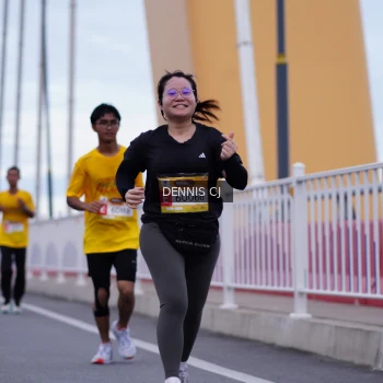 Runner Photo 1436117