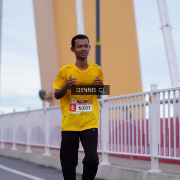 Runner Photo 1436139