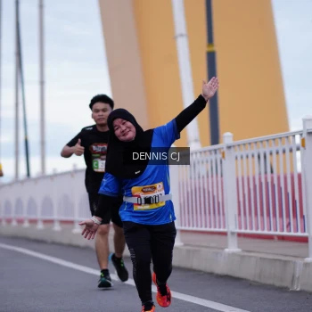 Runner Photo 1436214