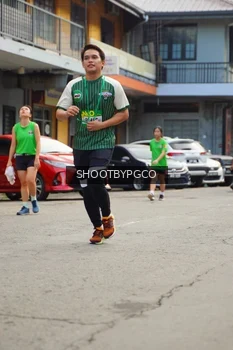 Runner Photo 1436255