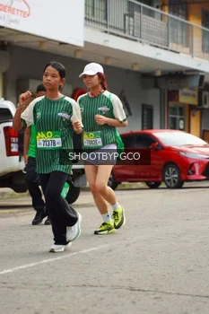 Runner Photo 1436282