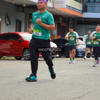 Runner Photo 1436311