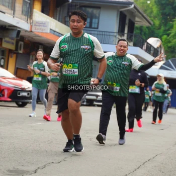 Runner Photo 1436389