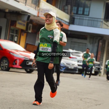 Runner Photo 1436405
