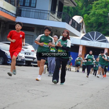 Runner Photo 1436408