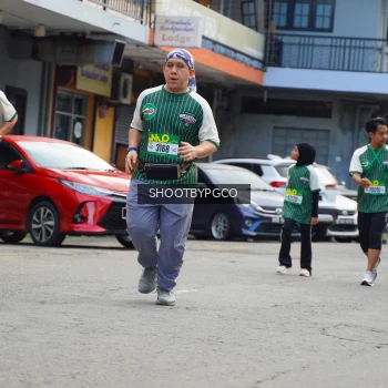 Runner Photo 1436424