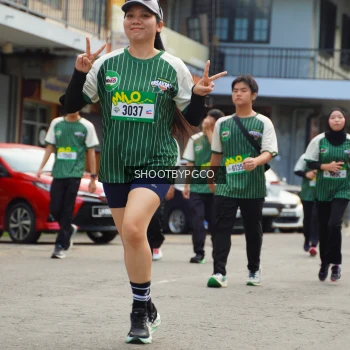 Runner Photo 1436498