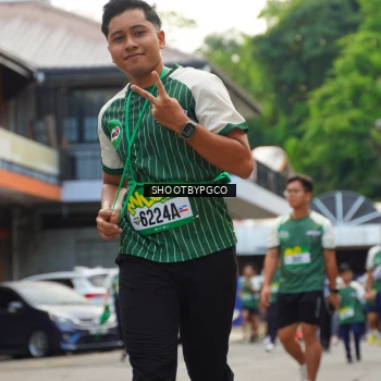 Runner Photo 1436605