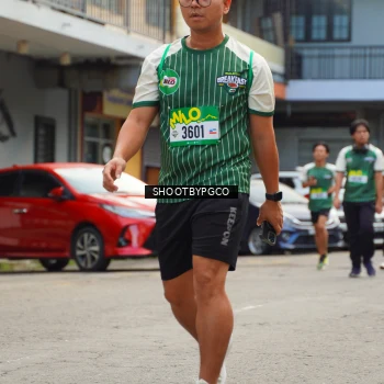 Runner Photo 1436617