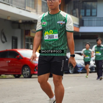 Runner Photo 1436620