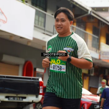 Runner Photo 1436661