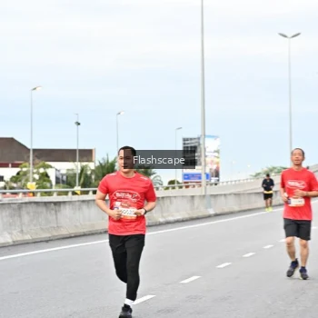 Runner Photo 1436687