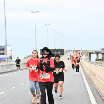 Runner Photo 1436705