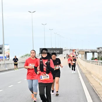Runner Photo 1436706
