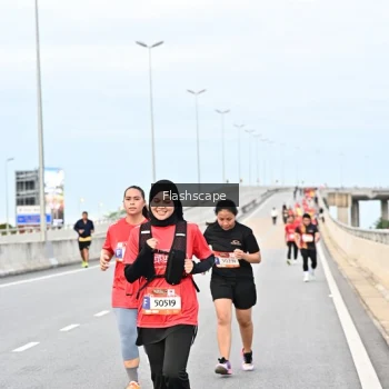 Runner Photo 1436707