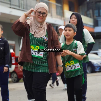 Runner Photo 1436780