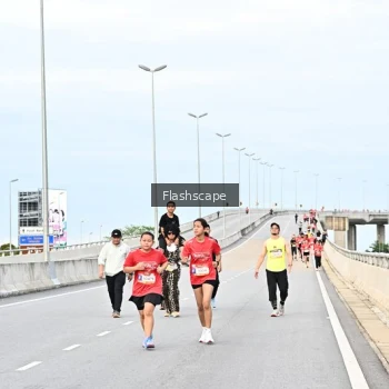 Runner Photo 1436887