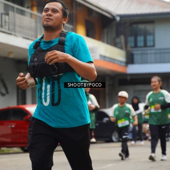 Runner Photo 1436943