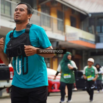 Runner Photo 1436945