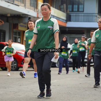 Runner Photo 1437135