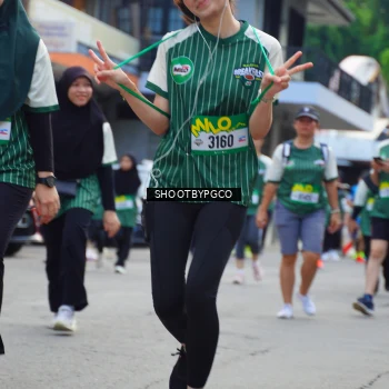 Runner Photo 1437167