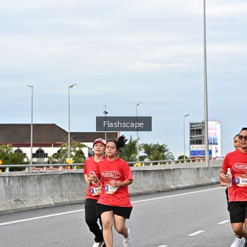Runner Photo 1437223