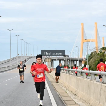 Runner Photo 1437253