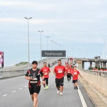 Runner Photo 1437352