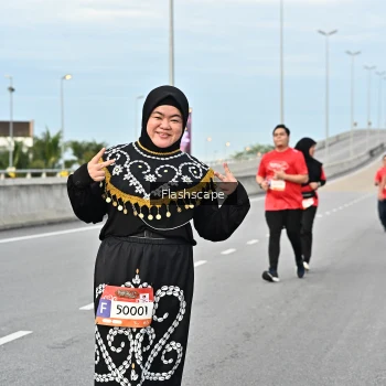 Runner Photo 1437438