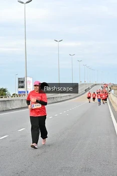 Runner Photo 1437457