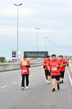 Runner Photo 1437470