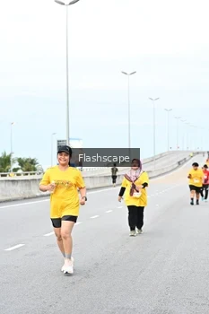Runner Photo 1437546