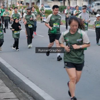 Runner Photo 1438398