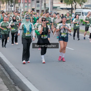 Runner Photo 1438707
