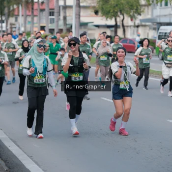 Runner Photo 1438723