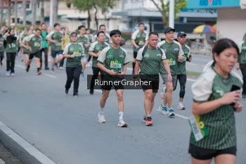 Runner Photo 1438824