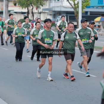 Runner Photo 1438838