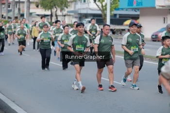 Runner Photo 1438874