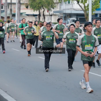 Runner Photo 1438926