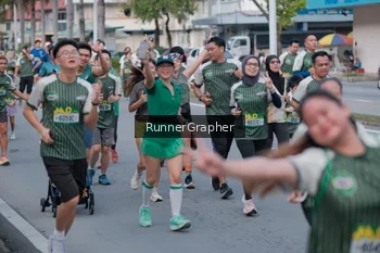 Runner Photo 1439057
