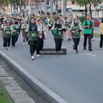 Runner Photo 1439096