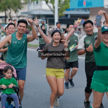 Runner Photo 1439180